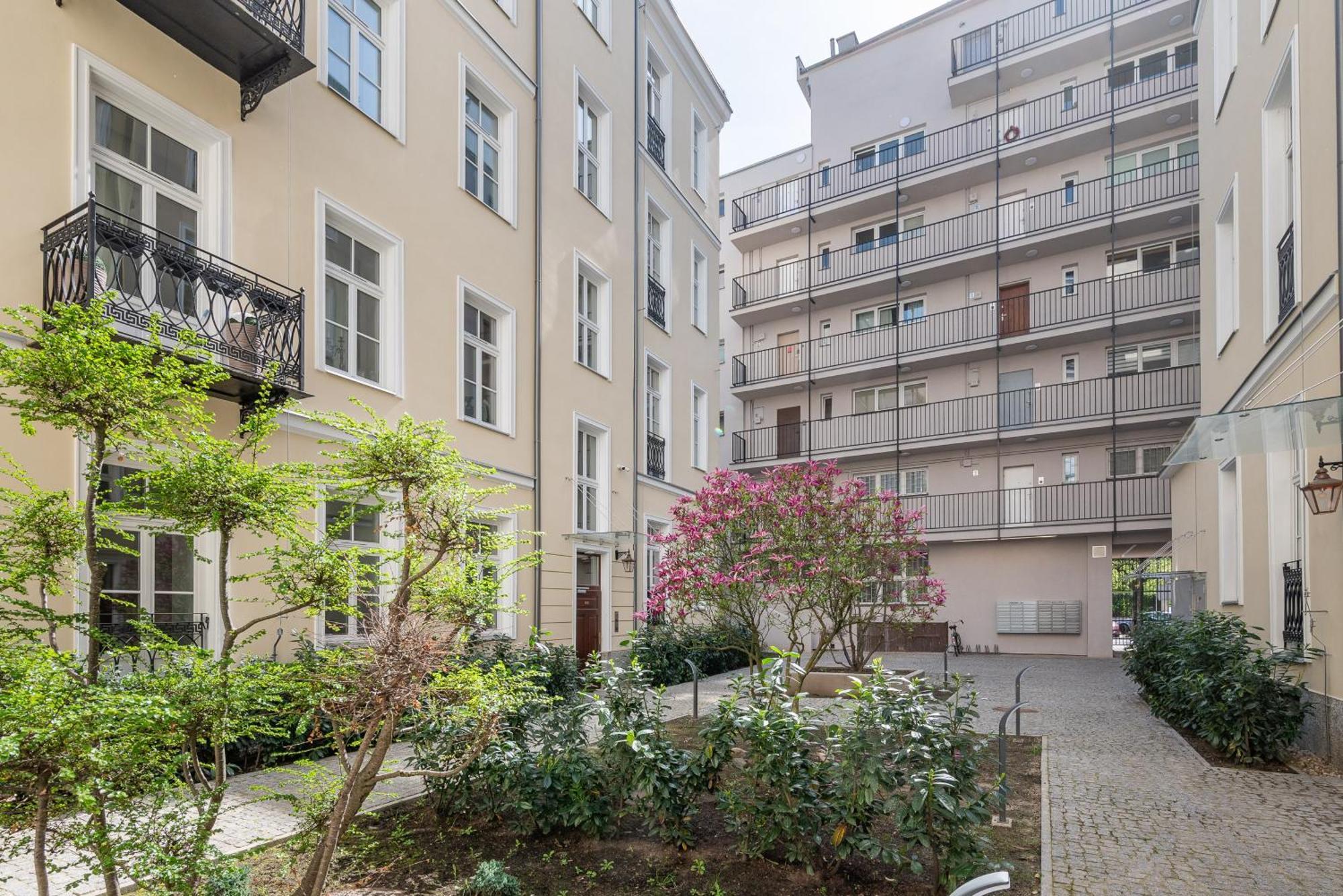 Piekna 2-Bedroom Apartment Warsaw Exterior photo